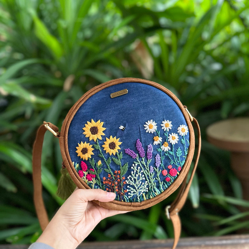 Garden Denim Round Sling