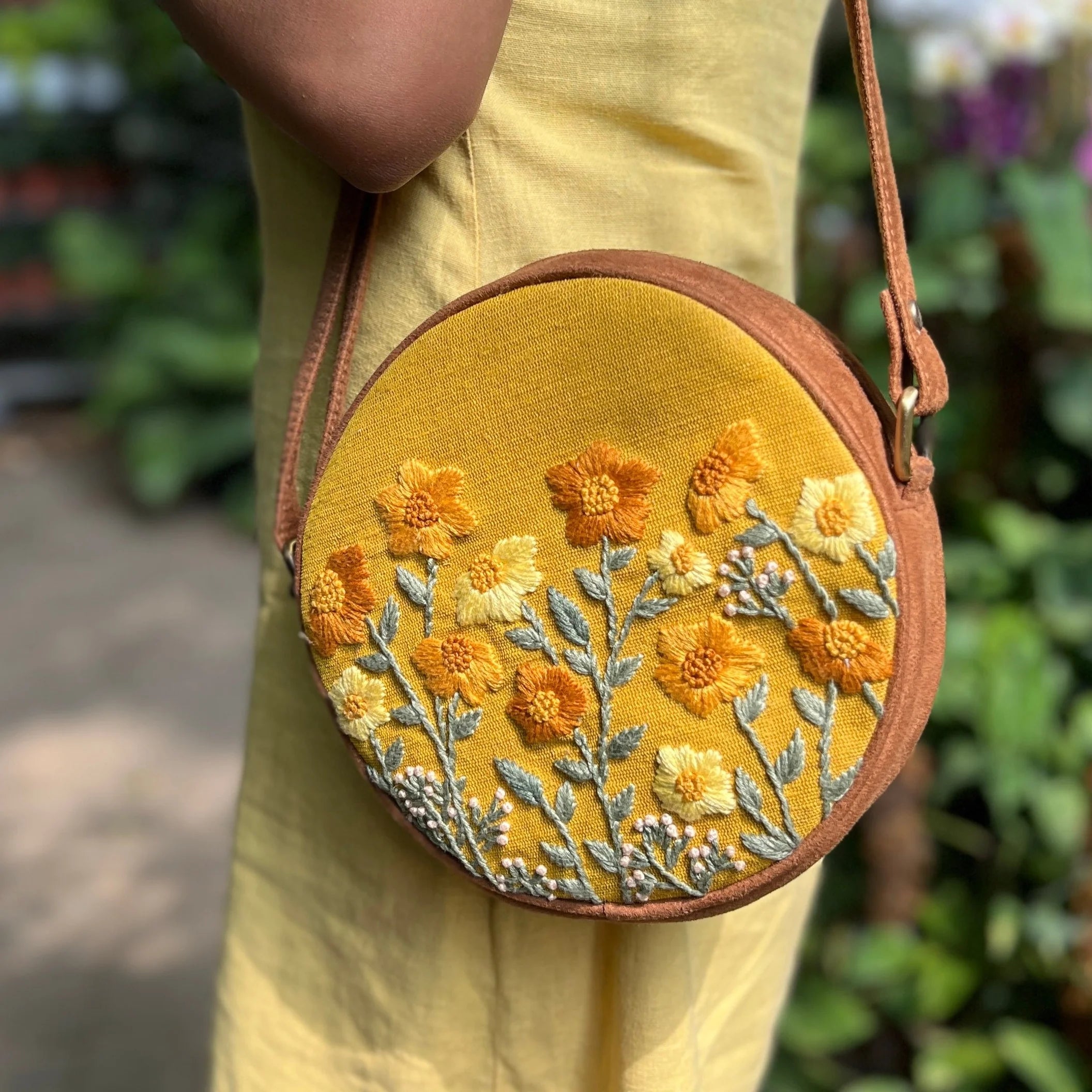 Yellow Mellow Round Sling